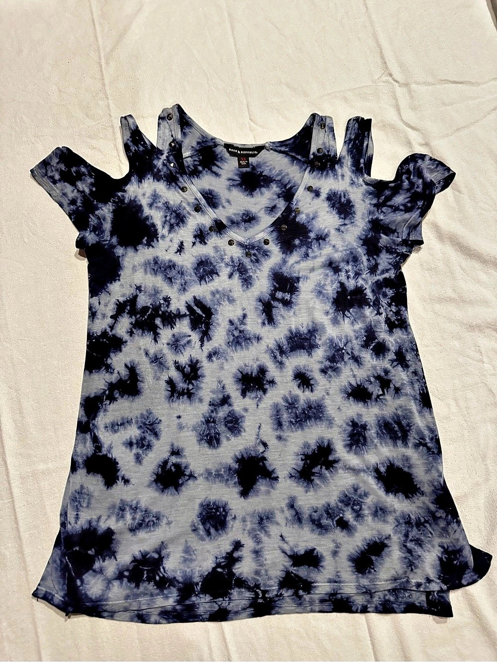 Mossimo Tie-Dye Short Sleeve Top in Blue & Black Size Medium LikeNew